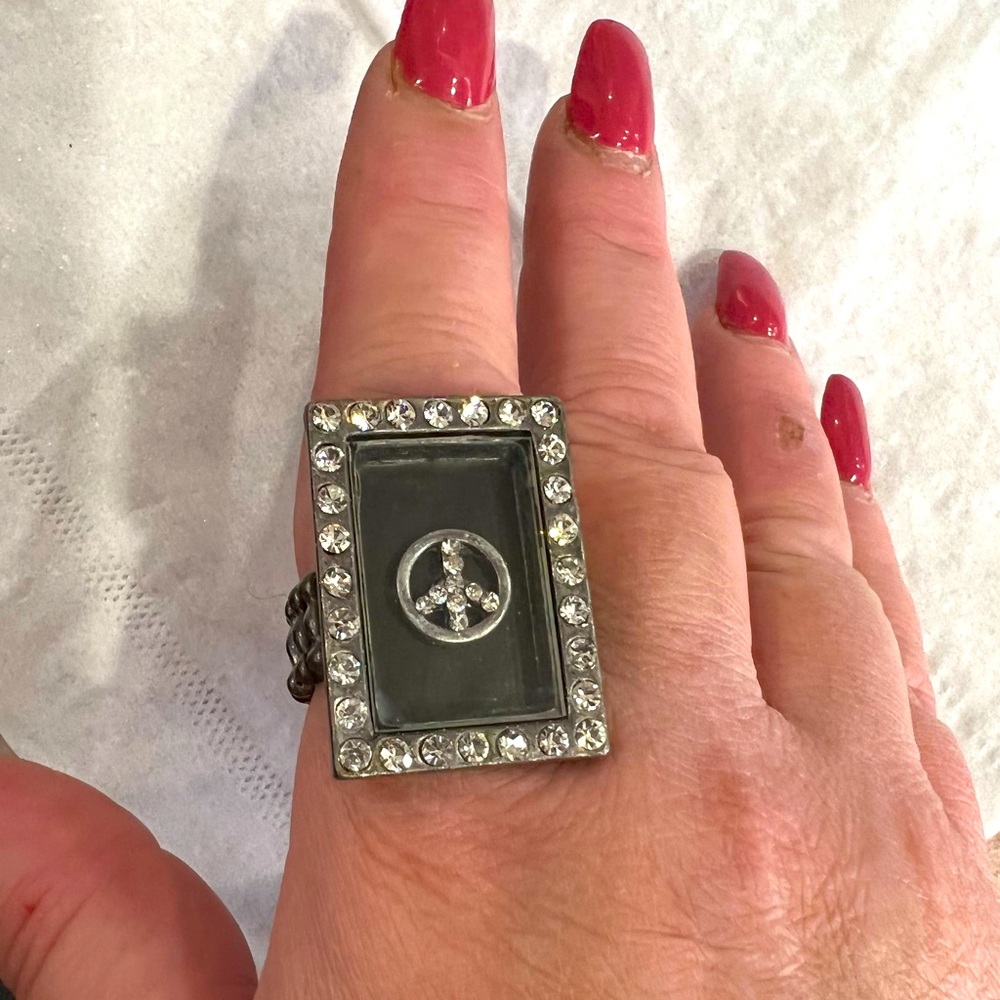 3 rings absolutely beautiful